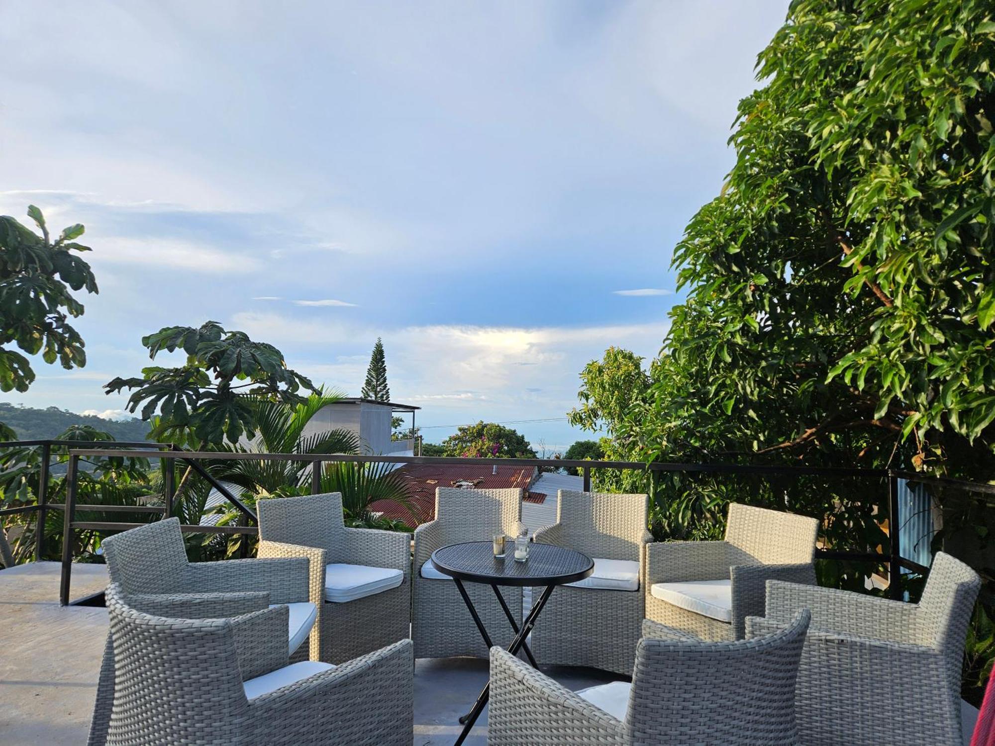 The Whale Lounge - Berlin Bed & Breakfast Екстериор снимка