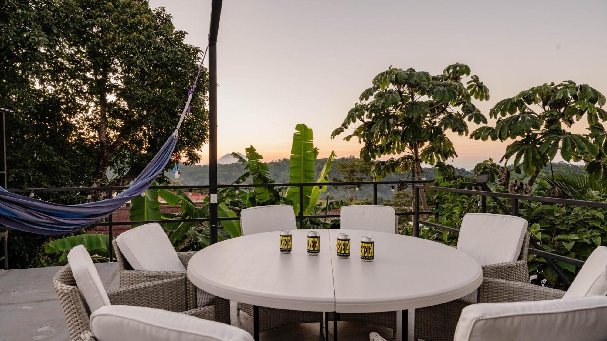 The Whale Lounge - Berlin Bed & Breakfast Екстериор снимка